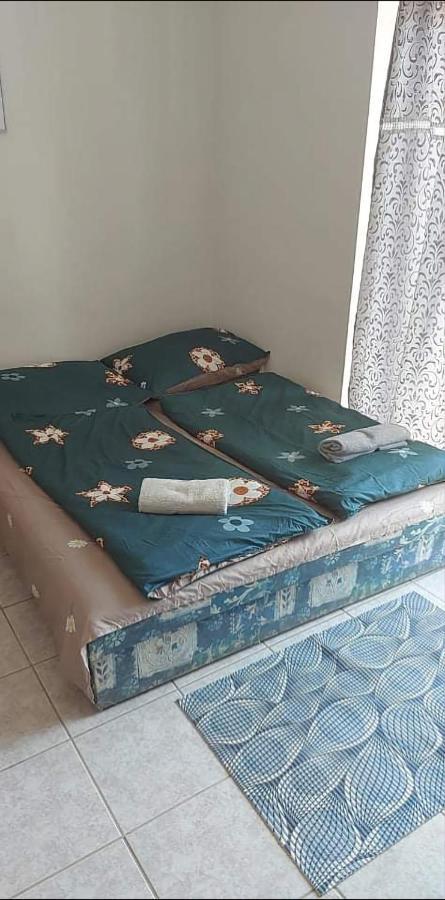 בדקסוניטומאי Badacsonyi Magan Szallas מראה חיצוני תמונה